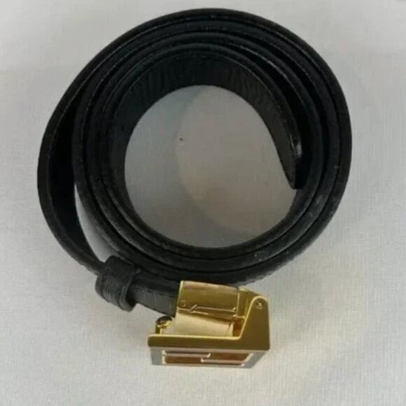 Fendi Unisex Reversible Black or Black Logo Leather Belt, Size 95 cm/37.5 in - Picture 10 of 13